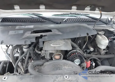 2004 Chevrolet Suburban 1500 Ls from USA, damaged, VIN 1GNEC16T64J185926